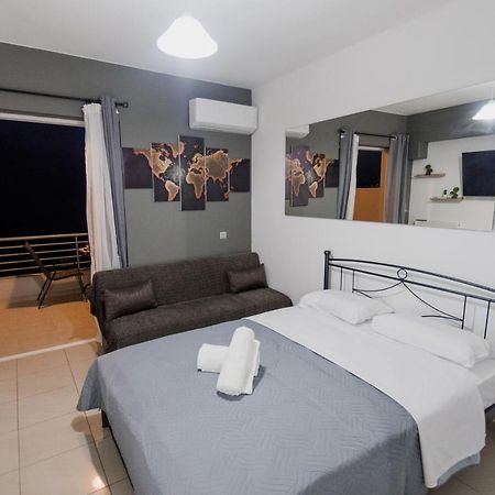 Pavlos Standard Studio With Sea View Ретимно Екстериор снимка